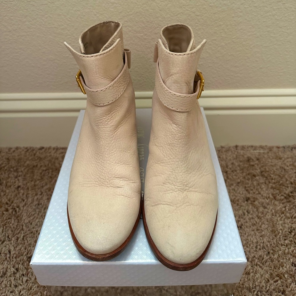 Kate Spade Ankle Bootie Size 6.5